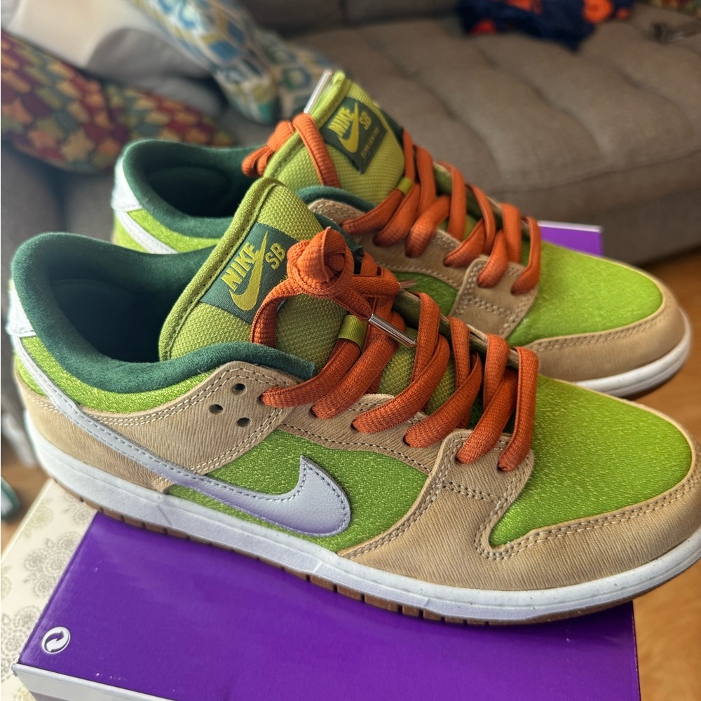 Nike Kids Green and Tan Sneakers